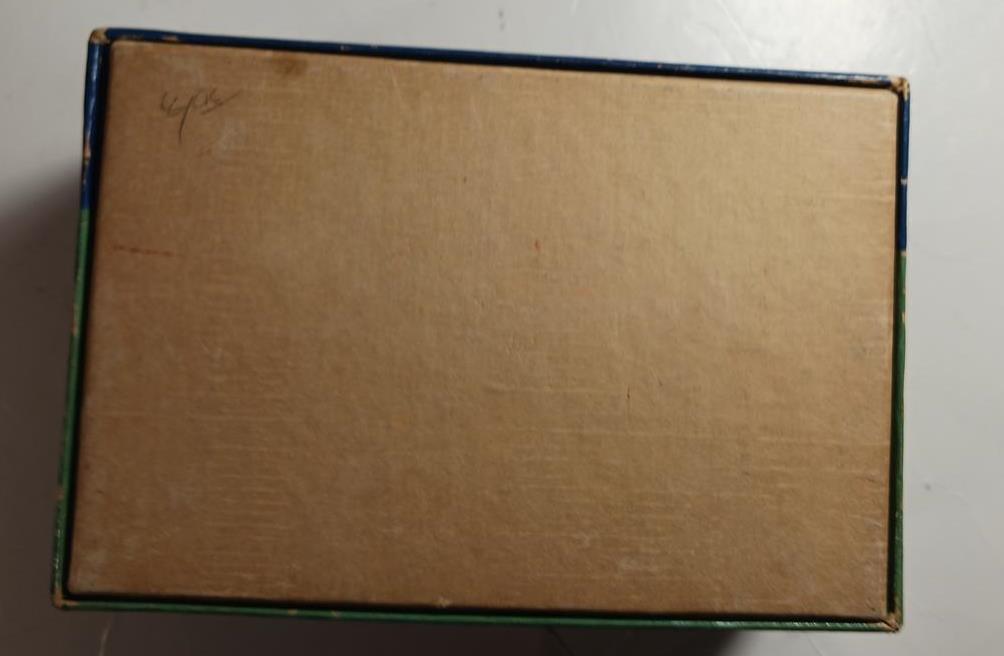 VINTAGE HEARTS LETTER GAME IVOROID CUBES PARKER BROS 1930’S 1940’S COLORFUL BOX