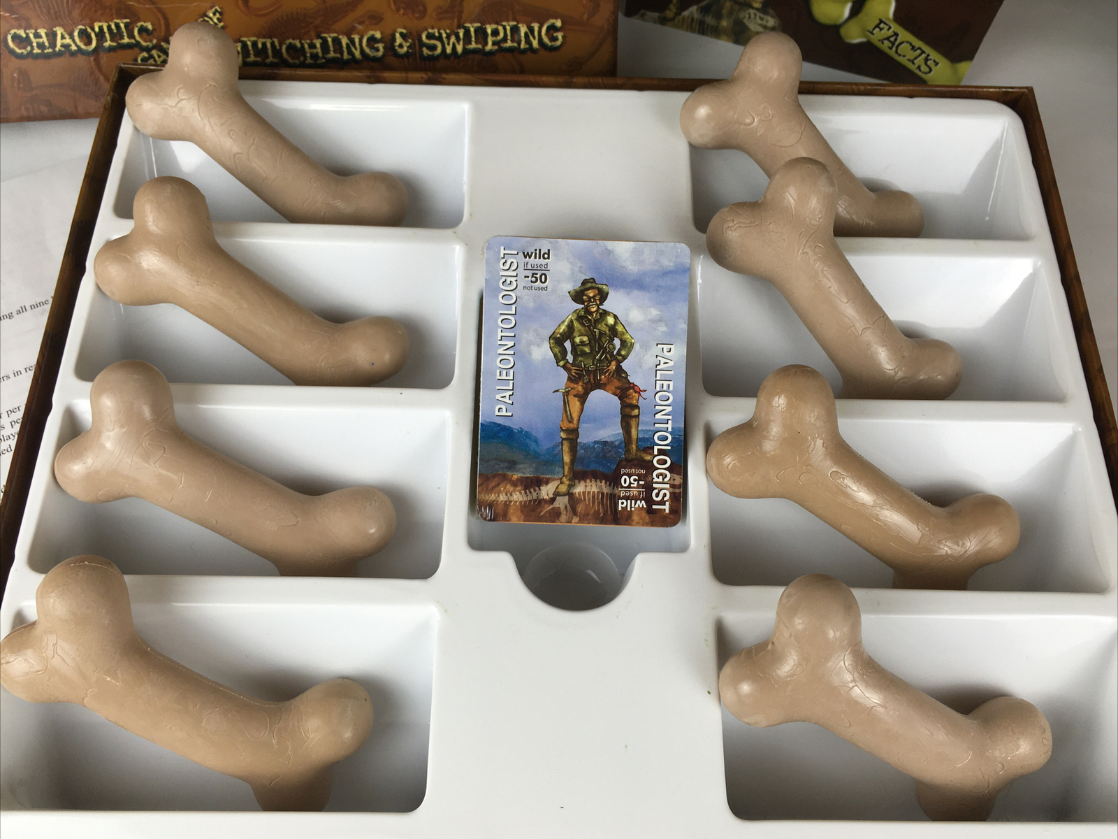 Jurassic Jumble Game Seize The Dinosaur Bone Set Age 6+ 3-9 Players Cards-Sealed