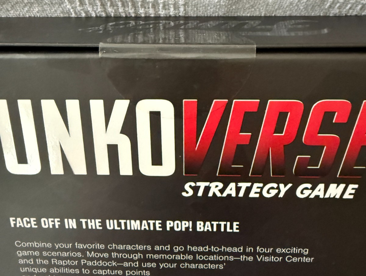 Funko Pop FunkoVerse Jurassic Park 100 Strategy Game New Sealed 2020