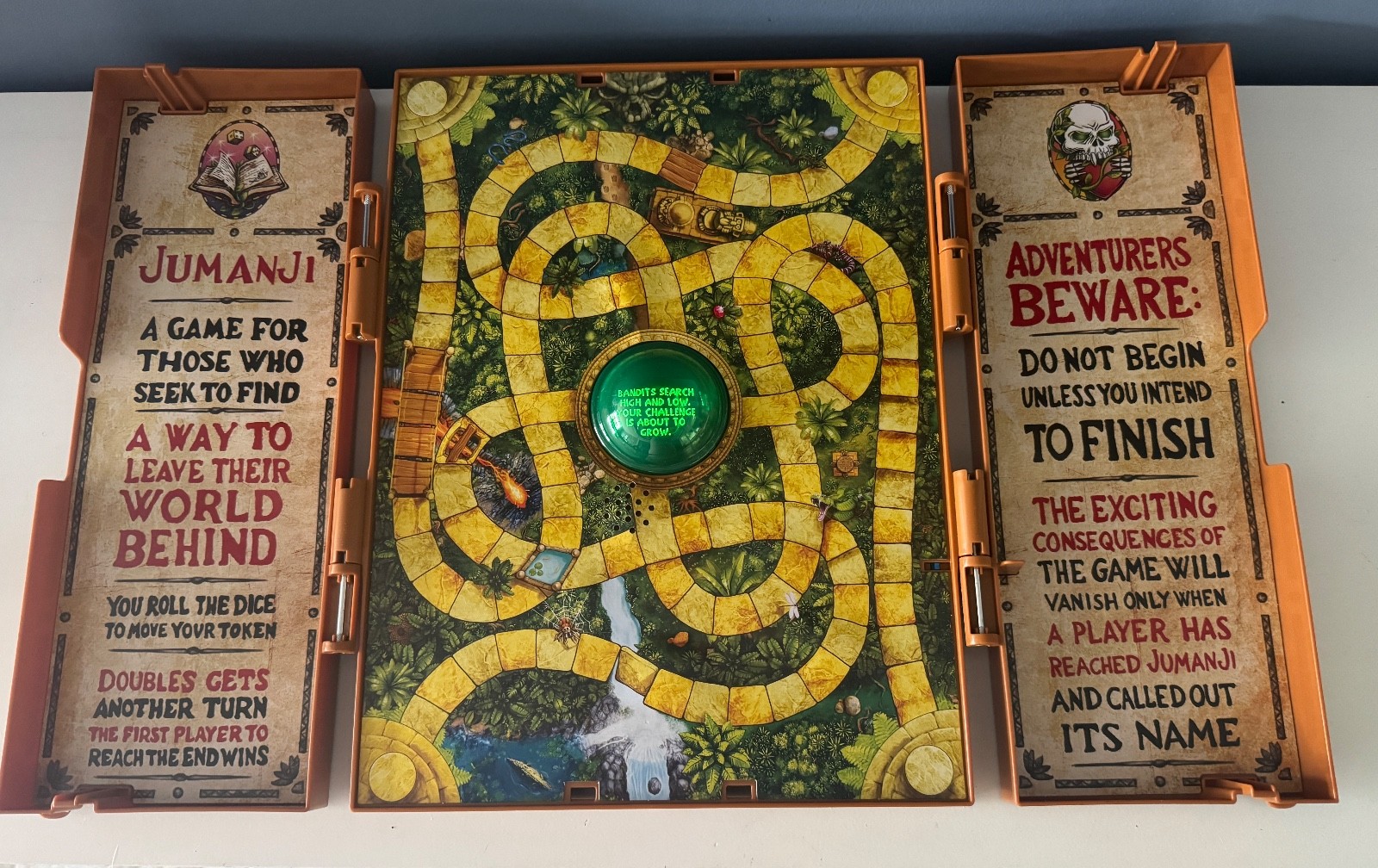 Jumanji DELUXE Electronic Board Game Lights & Sounds Spin Master 100% COMPLETE!