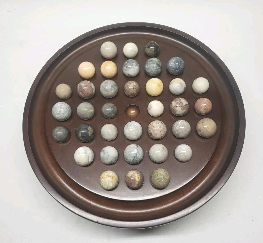 VTG The Bombay Company 1994 Wood Solitaire Game Board 13.5″ w/ 36 Stone Marbles
