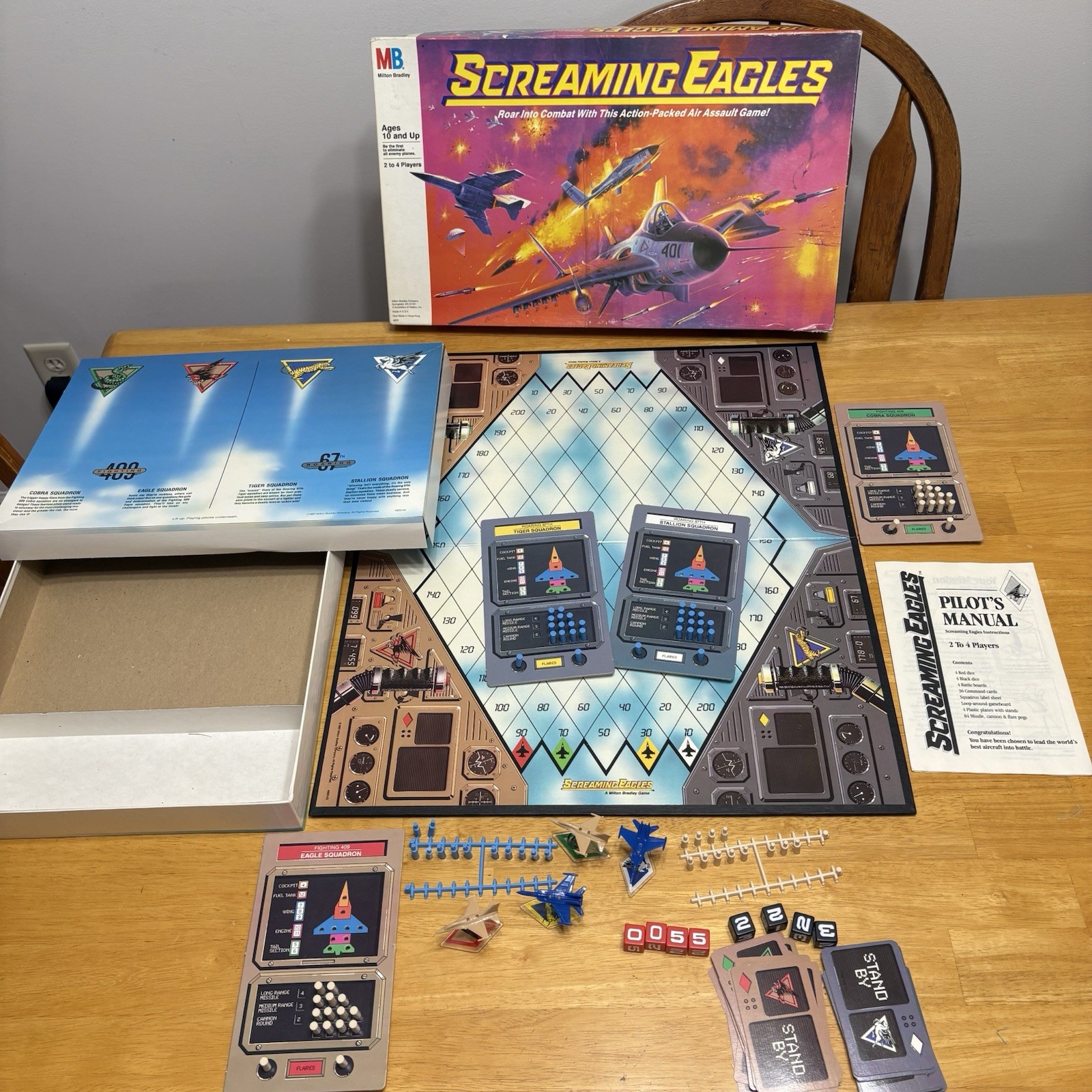 Vintage Milton Bradley Board Game Screaming Eagles Air Assault Complete 1987