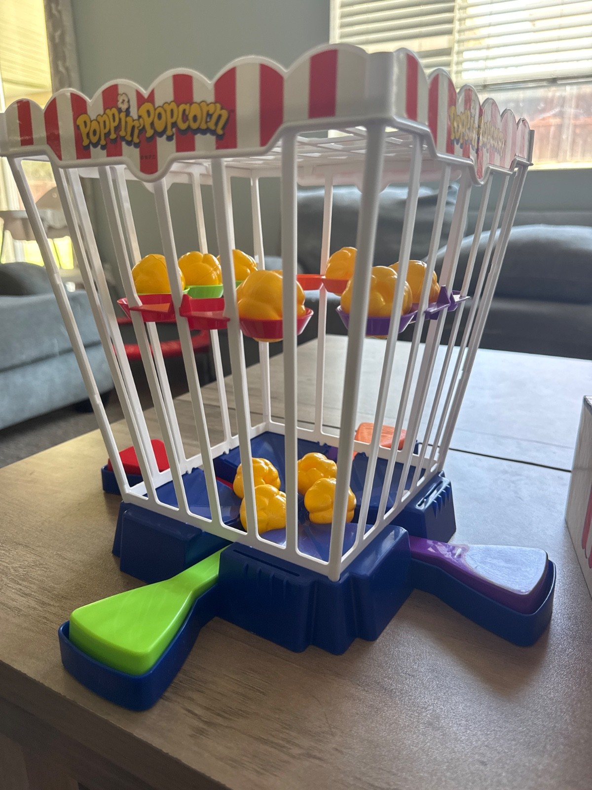 Poppin’ Popcorn Game 1993 Vintage, preowned.
