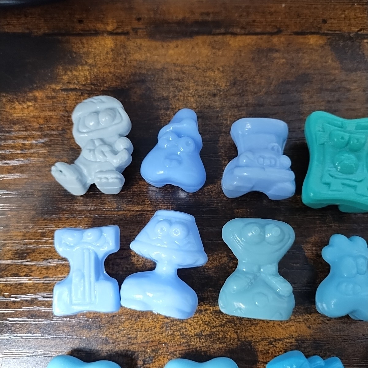 Lot Of (15) Opaque Light Blue Solid Color Crazy Bone GoGos