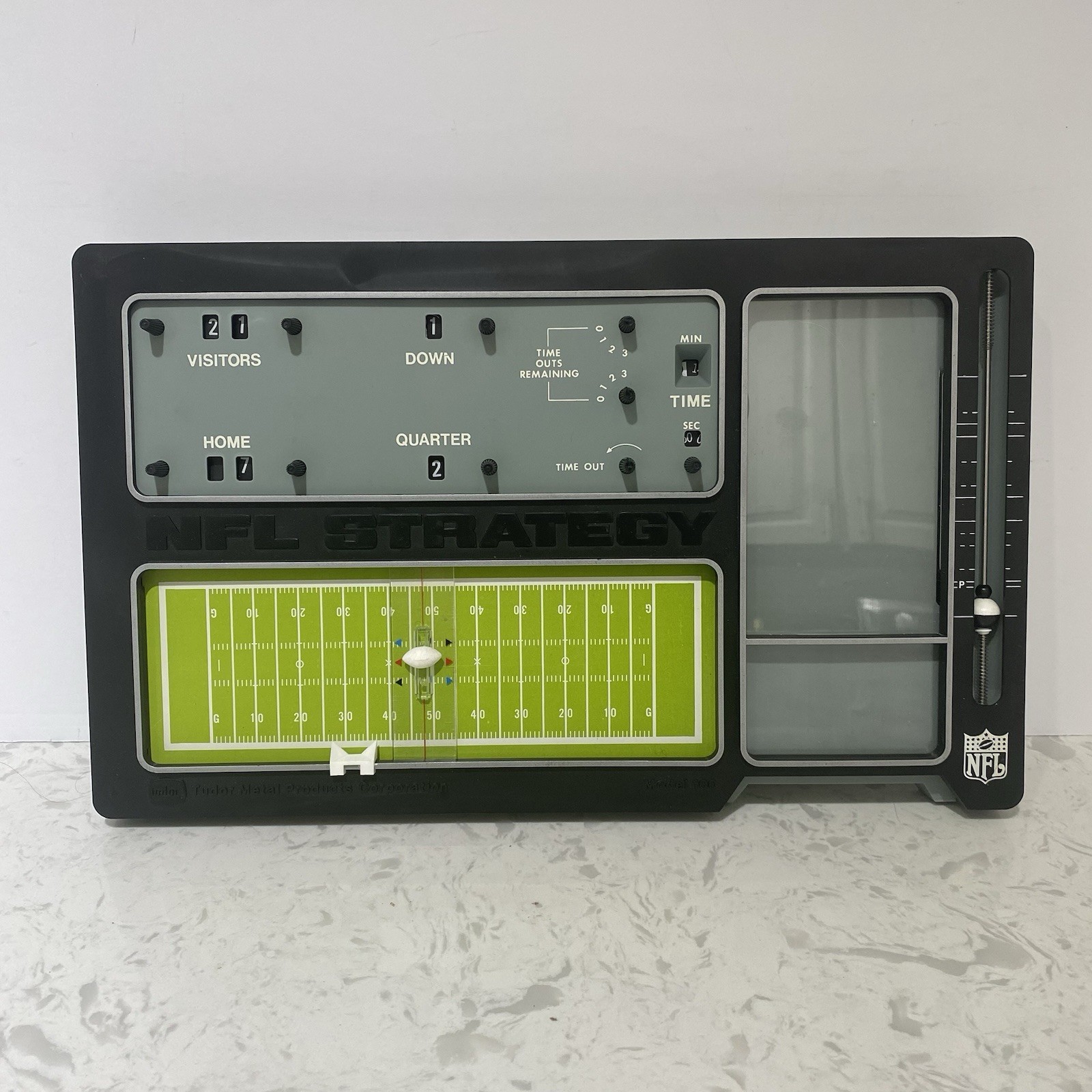 1970 Vintage NFL National Football League Strategy Game by Tudor COMPLETE Read