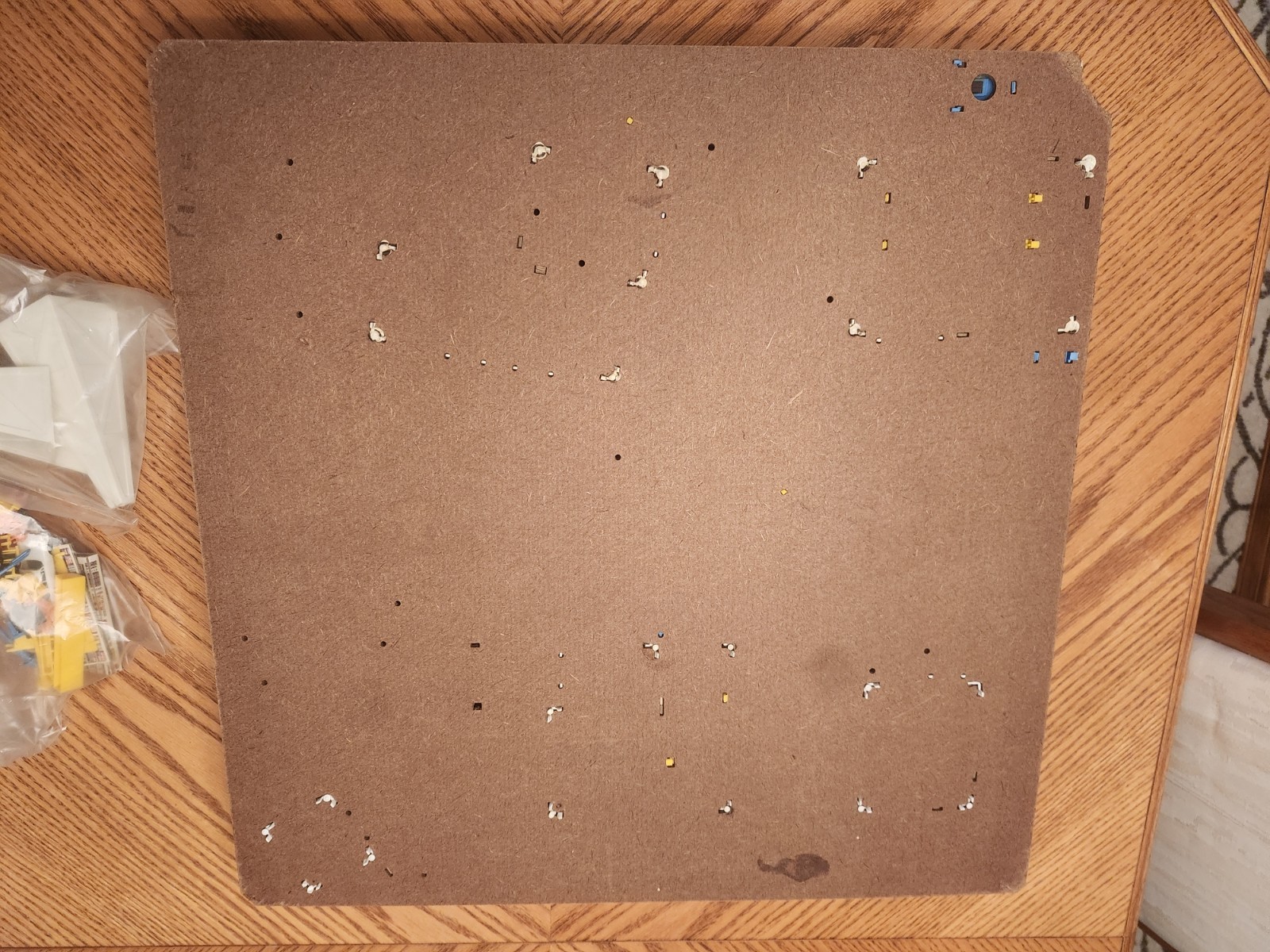 Vintage 1965 Remco Thimble City 670 Magnetic Board Game