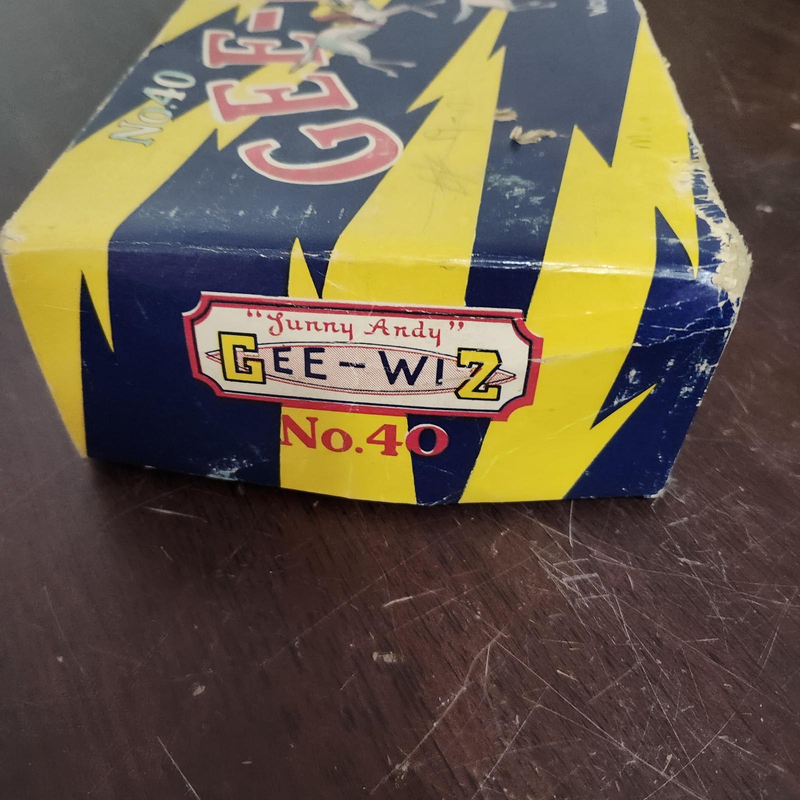 Vintage Gee-Wiz No.40 Racing Game Tin Litho Simulator Wolverine Horse Race Box