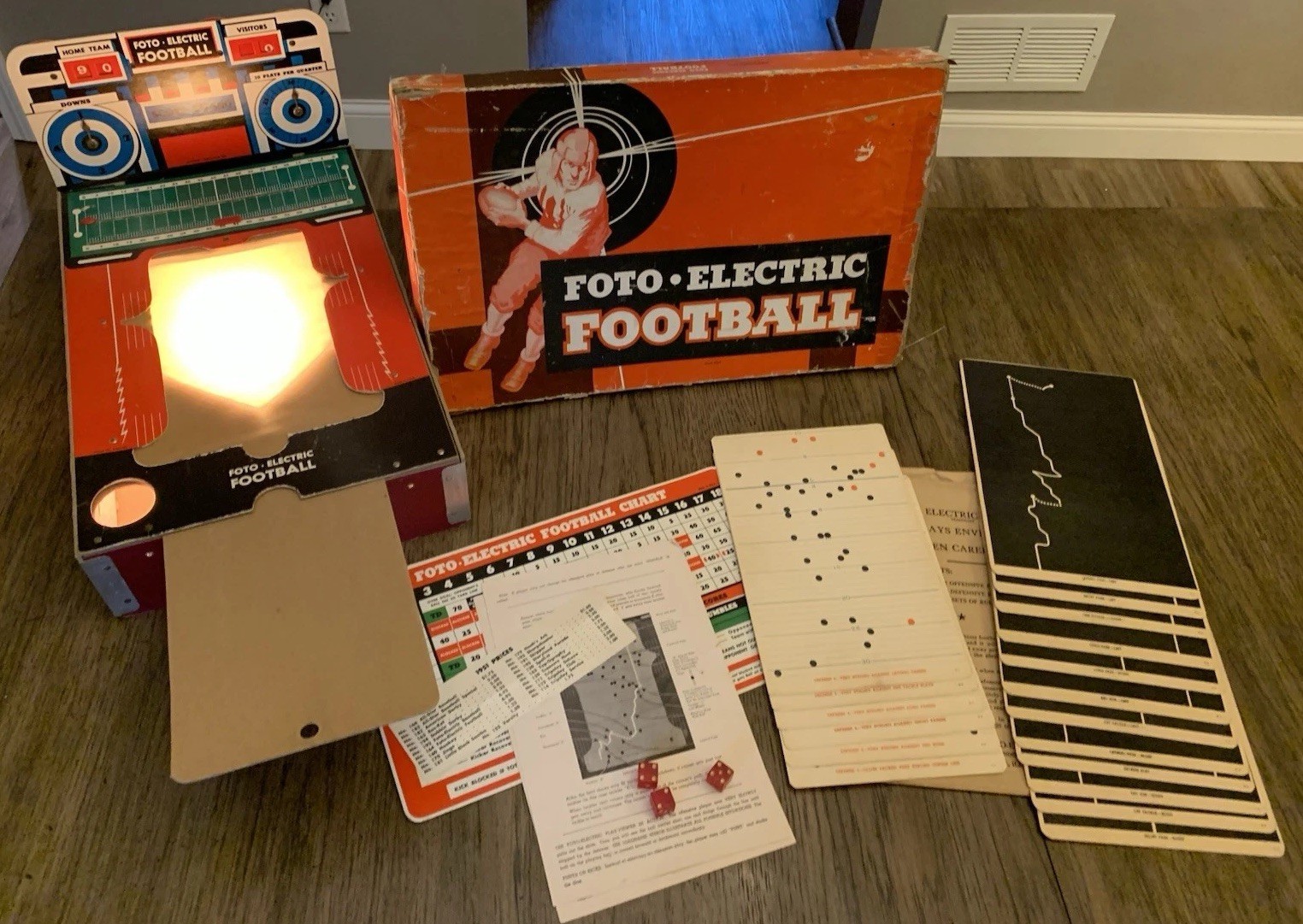 Vintage 1950 Cadaco-Ellis Foto-Electric Football Board Game Complete