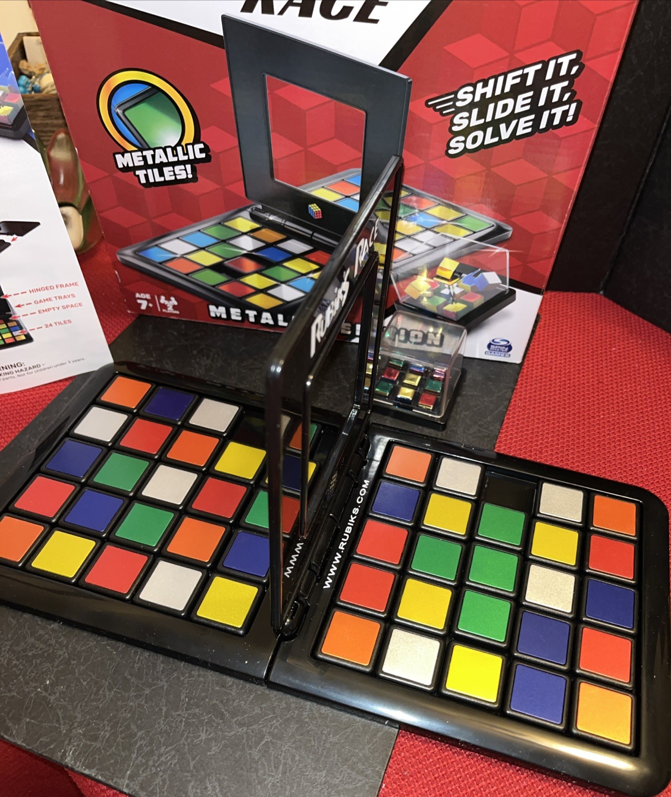 Rubik’s Race Game: Metallic Edition Complete