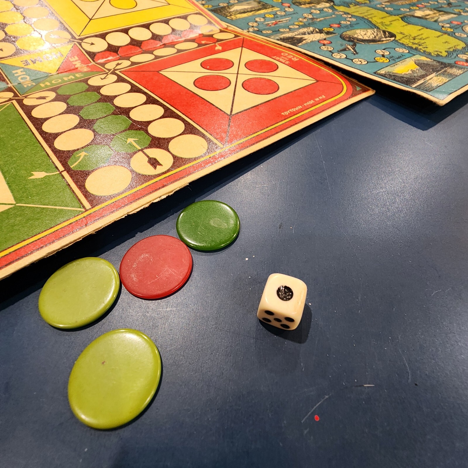 Vintage LUDO Aeroplane Race round New Zealand Toytown Board Only RARE