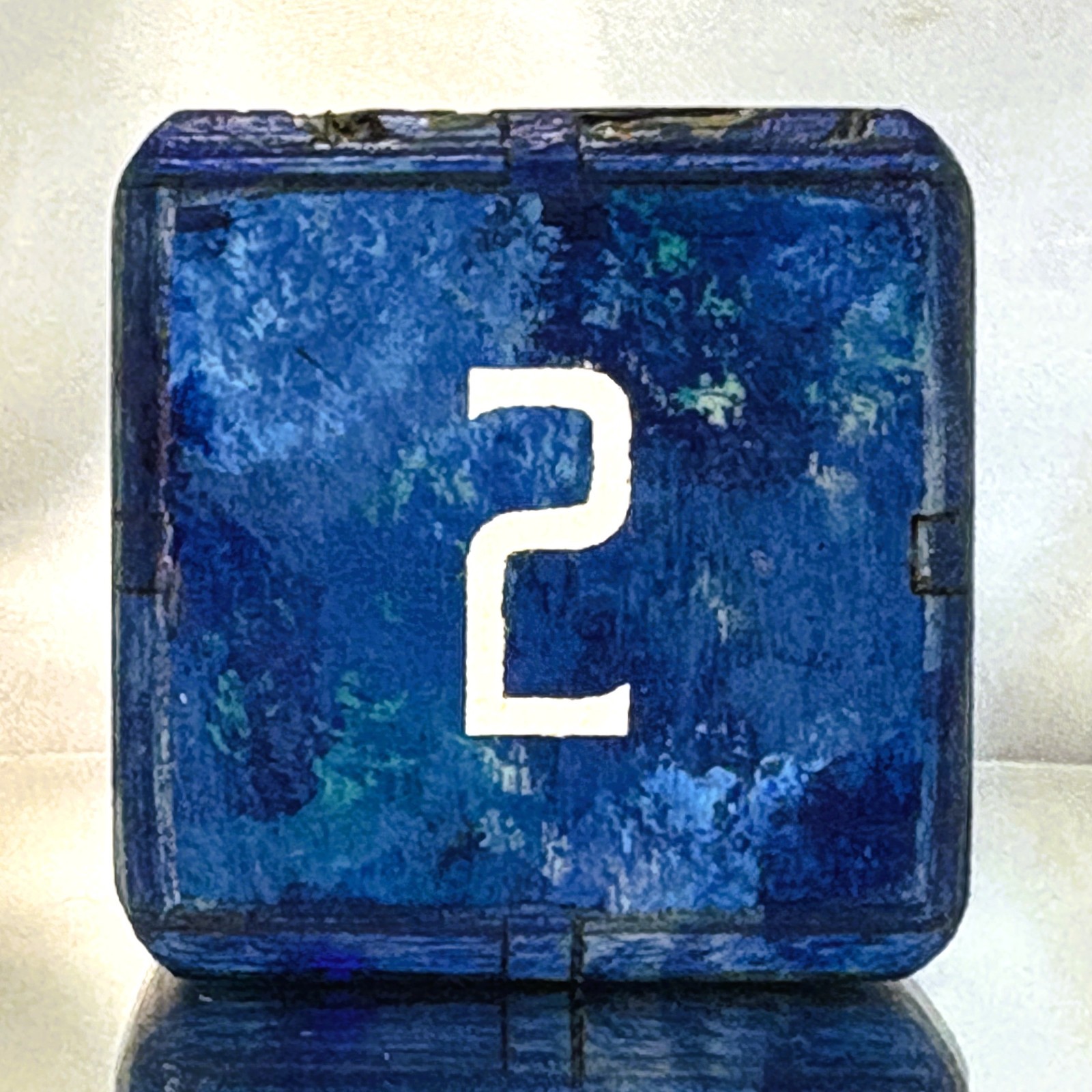 Blue Bengal – Deep Blue Roar – Backgammon Doubling Cube 36mm