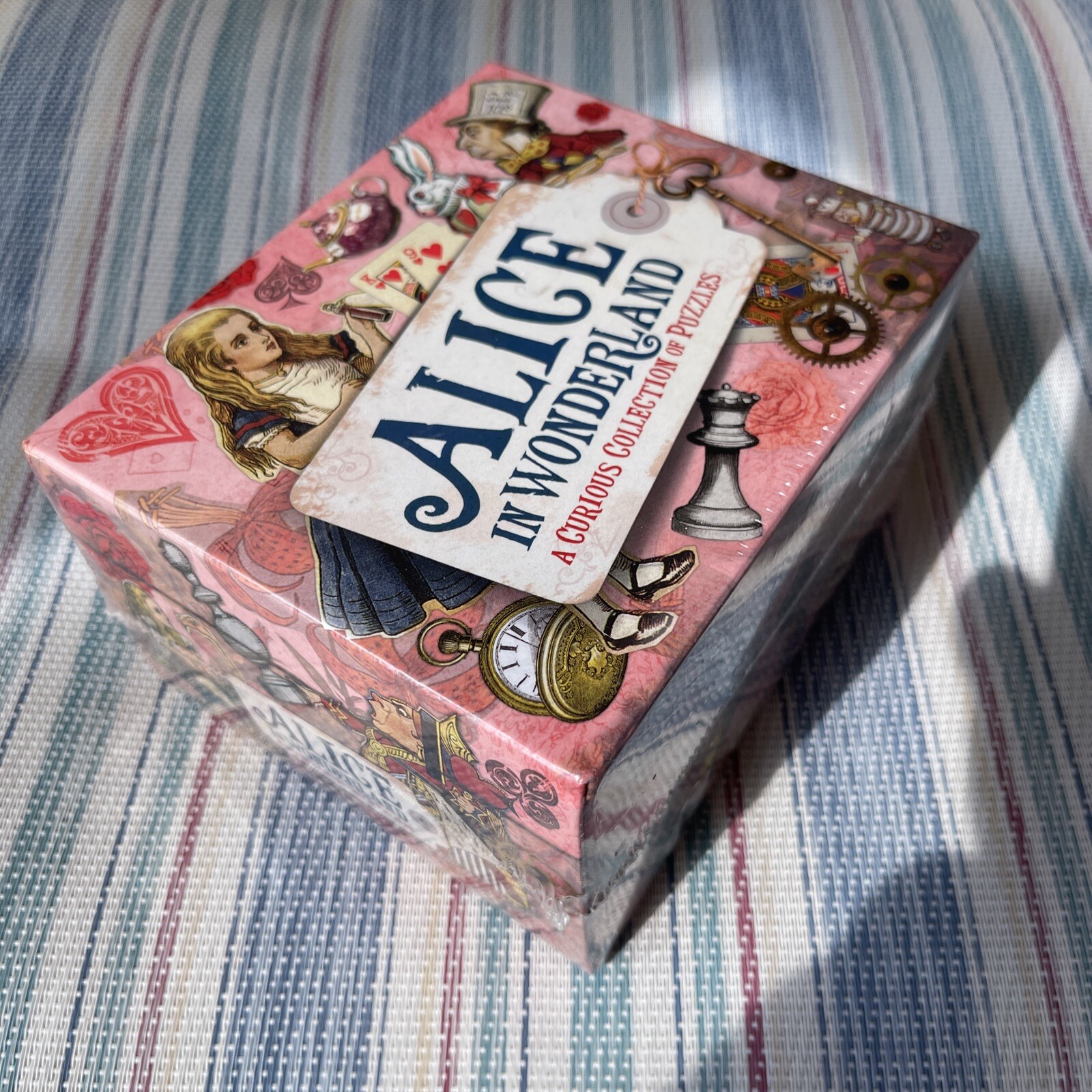 Alice in Wonderland Curious Collection of Puzzles Sterling Innovation NEW Games