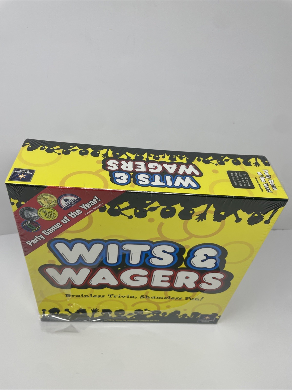 New Sealed – North Star Games Wits & Wagers Party Trivia Game 4-20 Players