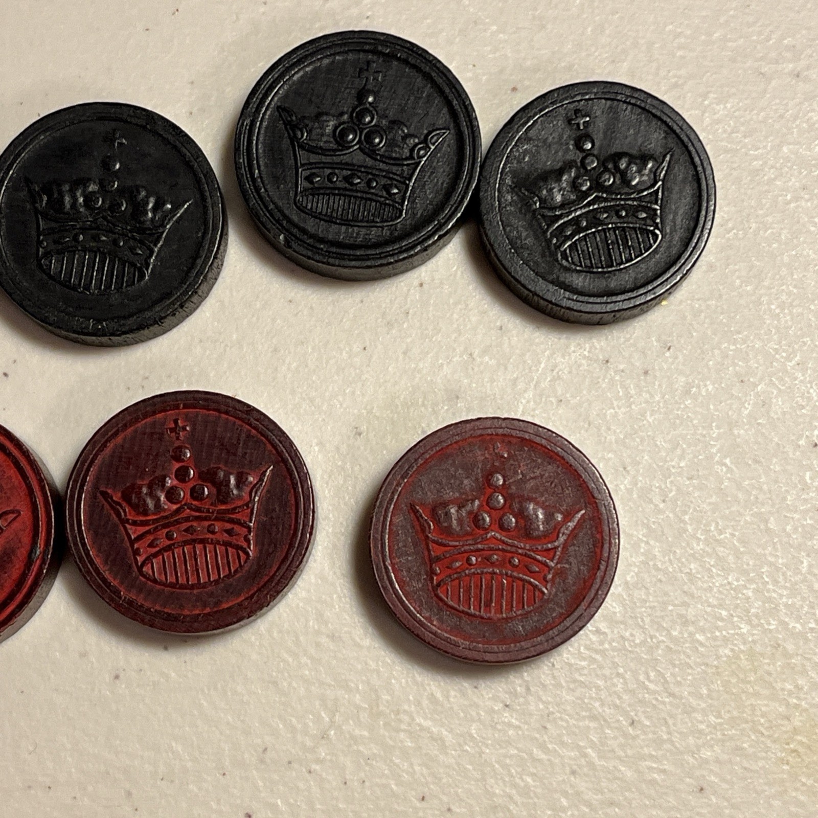 Crown And Skyscraper Wood Checkers 3 RED 4 BLACK