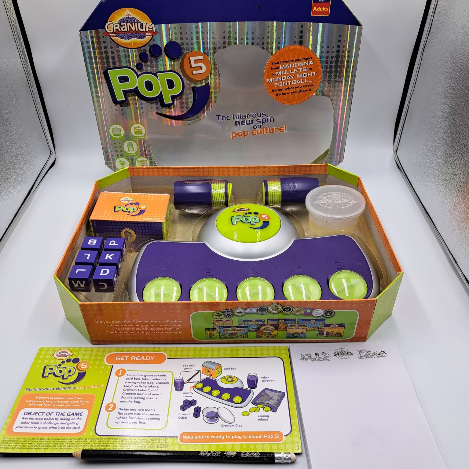 Cranium Pop 5 Adult Pop Culture Console Trivia Game Complete ( No Clay) 2006