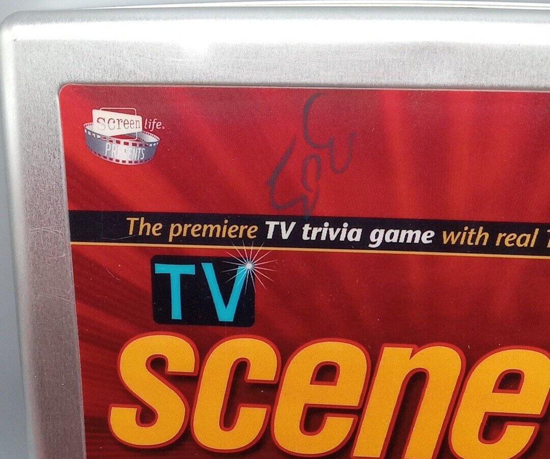 2006 Scene It? TV Trivia DVD Game by Screenlife – Complete in Collector Tin Box