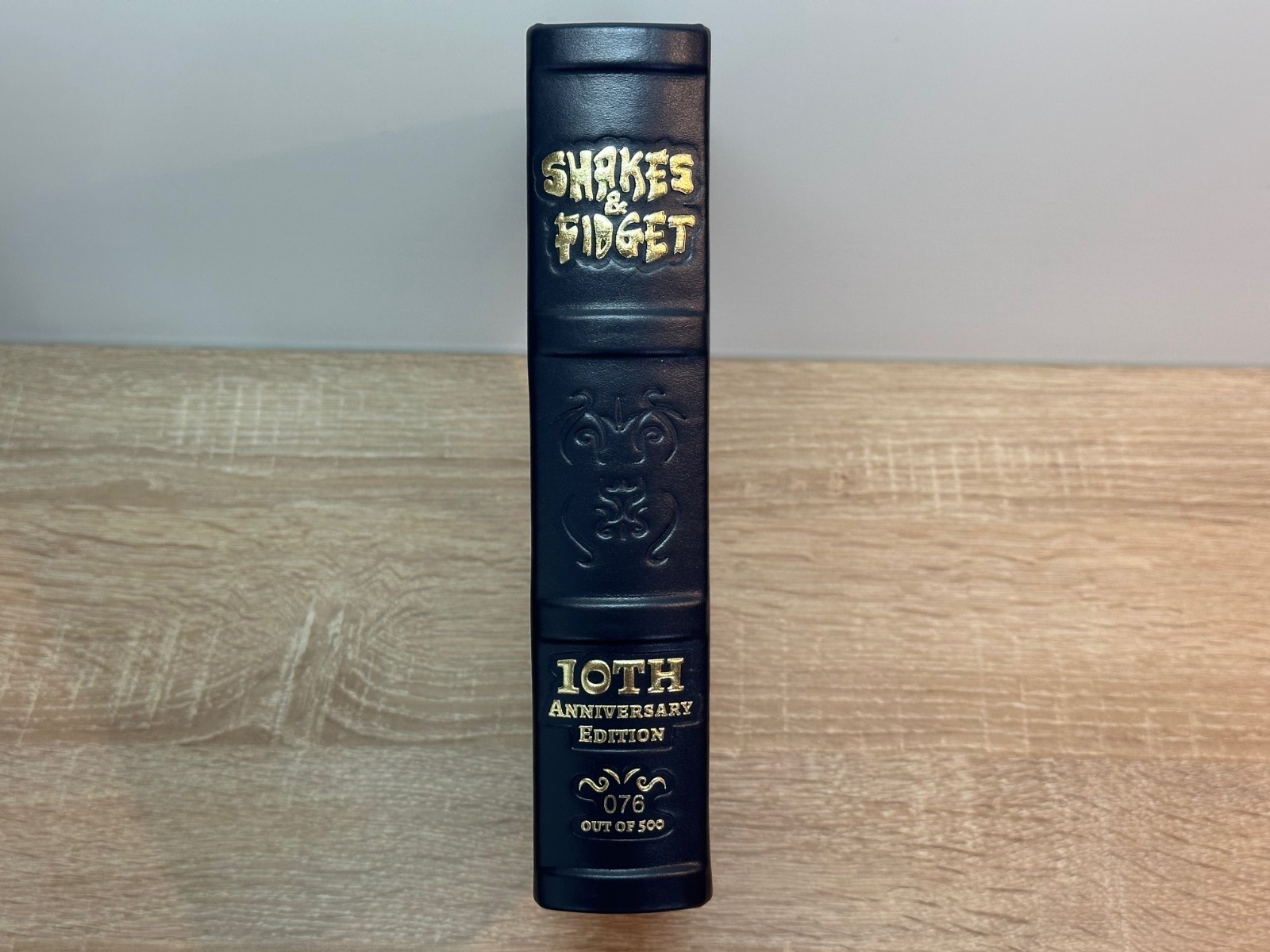 Shakes and Fidget 10th Anniversary Edition 2019 – Numbered 076/500