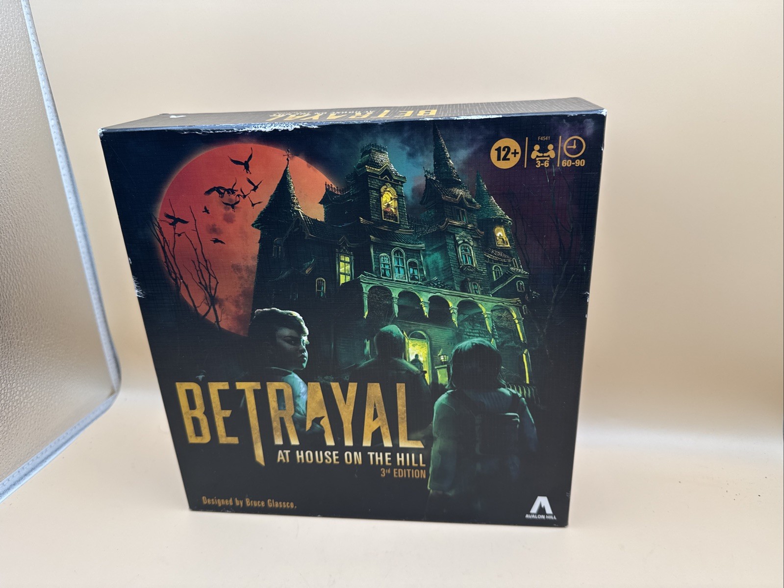 Board Games Betrayal at House on the Hill (3rd Ed) Box VG/EX
