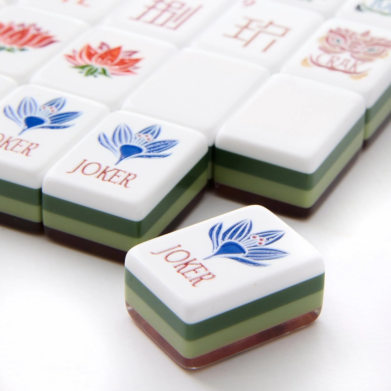 🎁160 American Mahjong Tiles 4-Layer Acrylic Wood Grain Theme Engraved Set