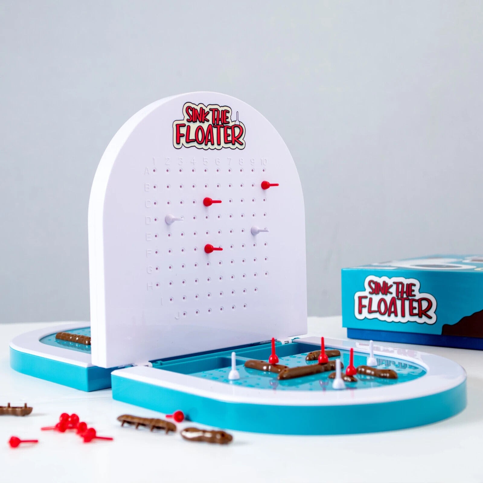 Sink The Poop Floater Board Game 2 Player Children Funny Stink Fart Toilet Turd