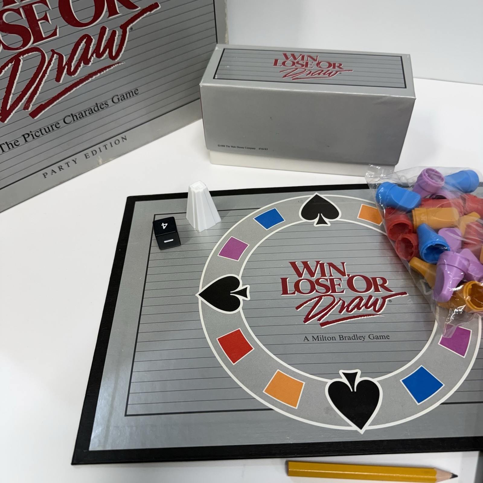 Win, Lose Or Draw The Picture Charades Game Party Edition 1988