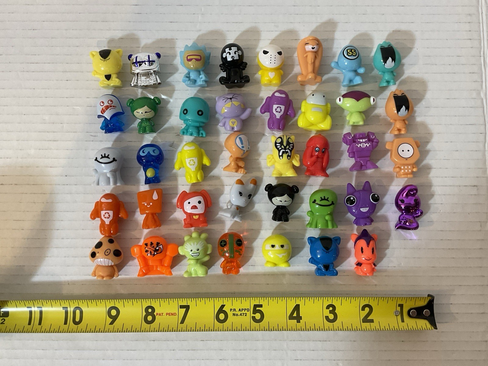 Gigi’s Crazy Bones Lot Of 39 Figures.