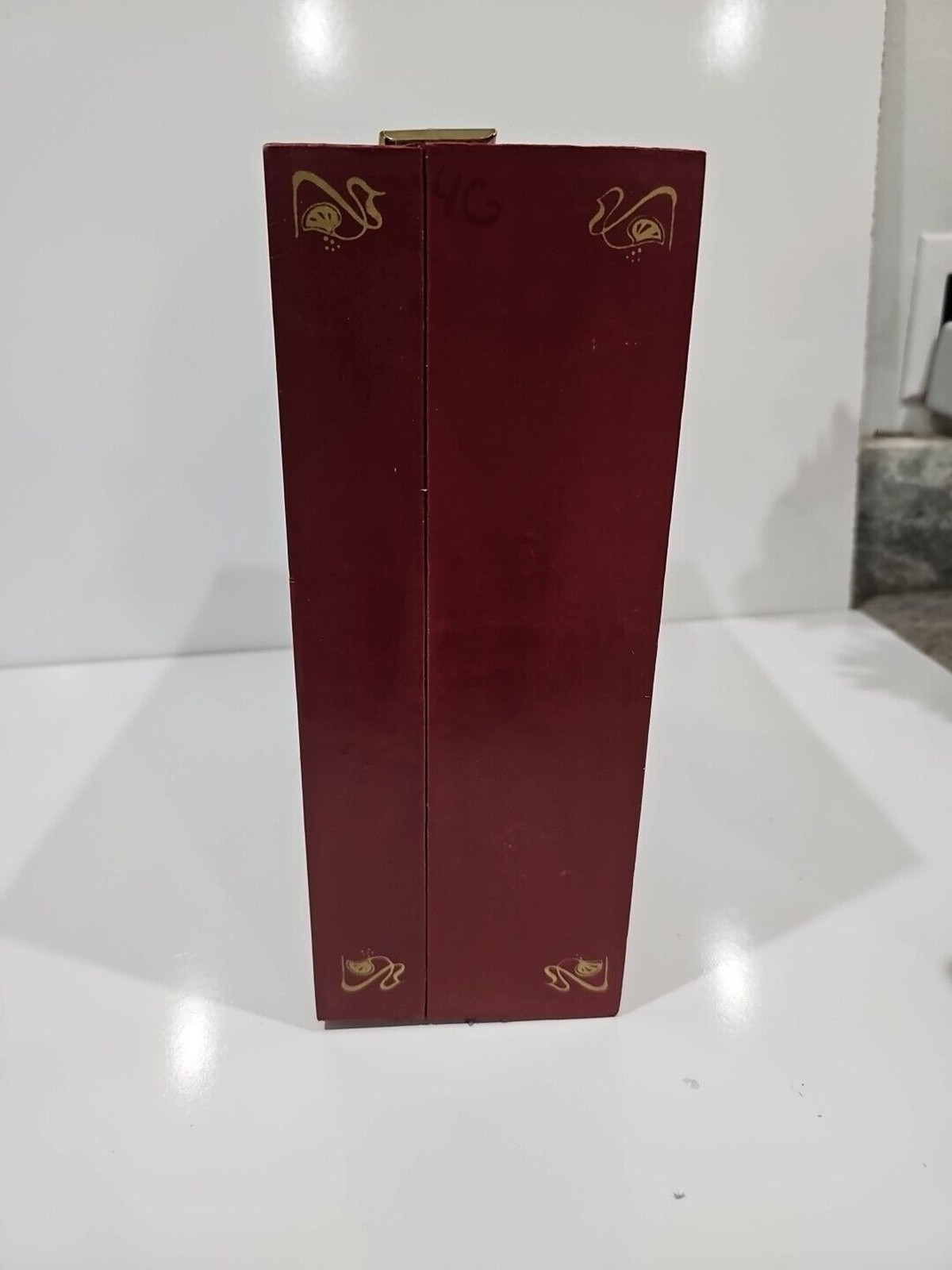 Vintage Cardinal TRUNK FOR TRIVIA CASE Storage Box & Two Trivial Pursuit Games