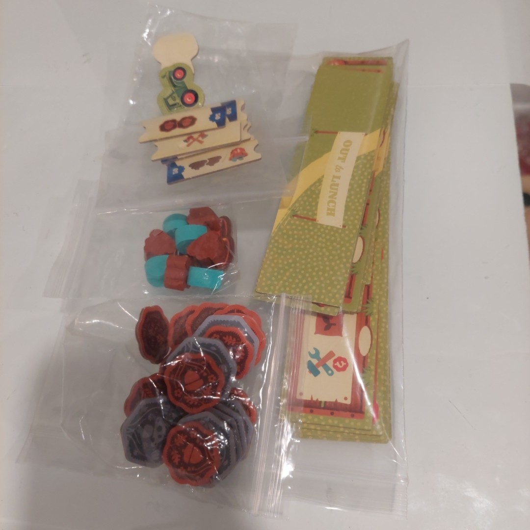 Harvest Board Game Keymaster Games Farming & Animals Theme Complete Open Box
