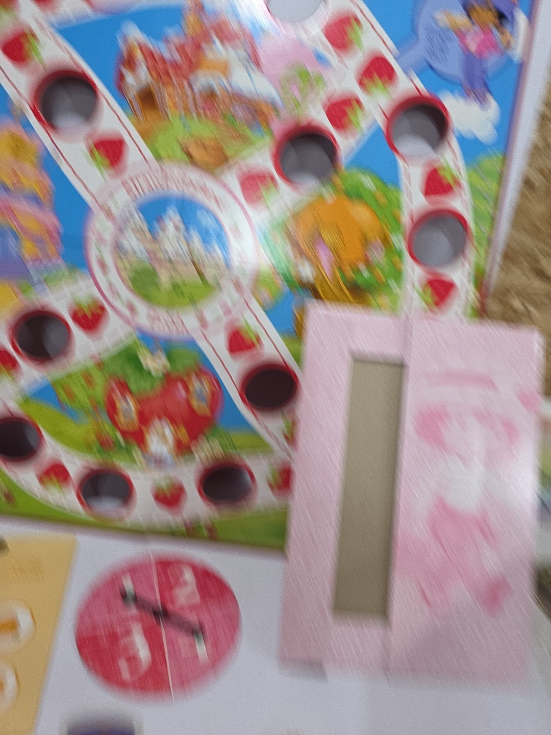 Strawberry Shortcake Strawberryland A Berry Sweet Game Roseart 2003 Vtg