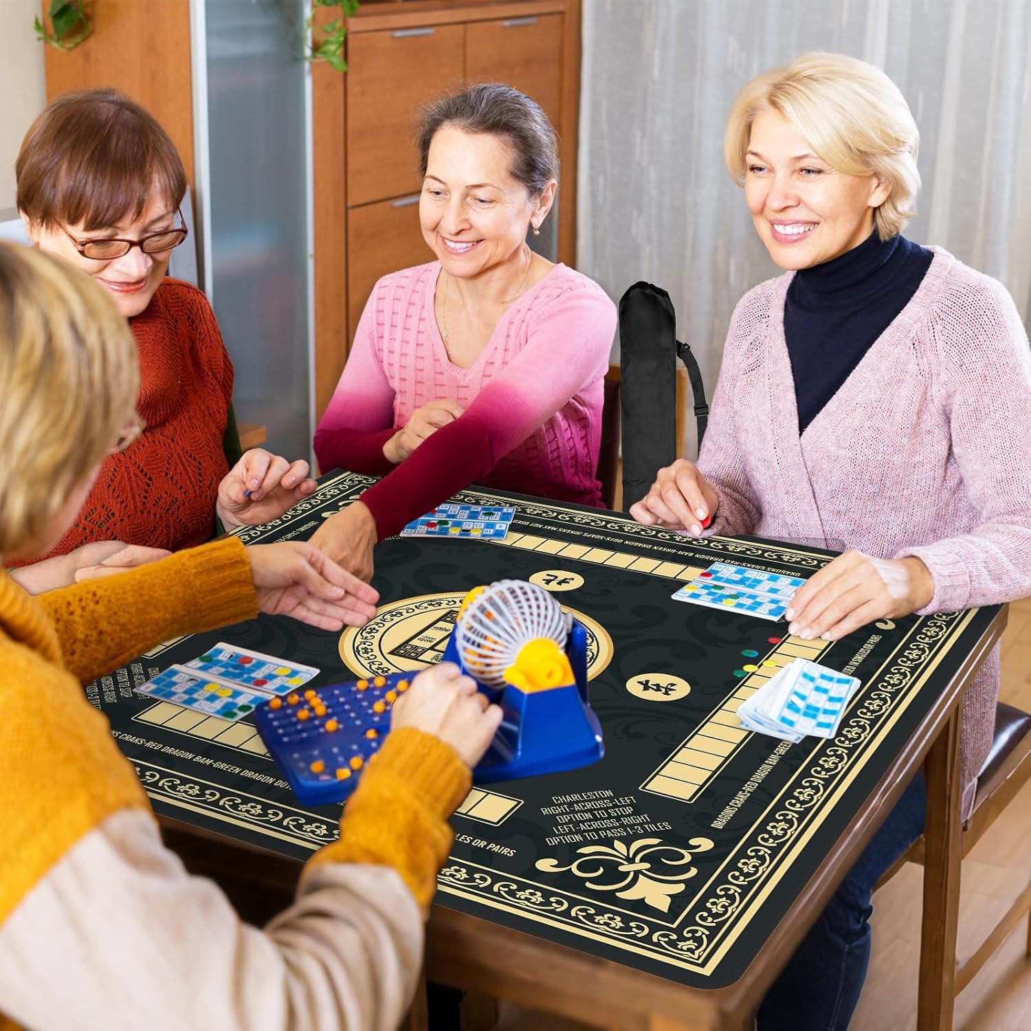 Black Mahjong Mat with Black Carrying Bag 31.5 X 31.5 Inches Multi Purpose Game