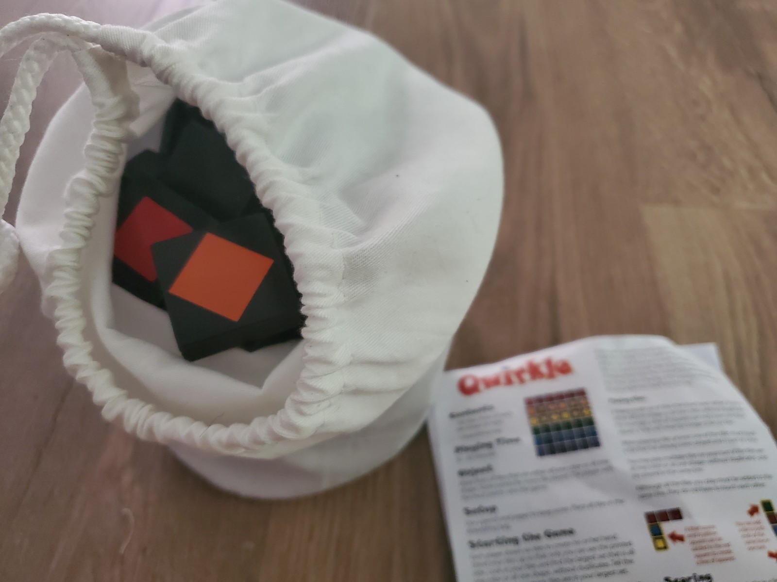 Qwirkle Game, Good strategic thinking, pattern recognition, and problem-solving