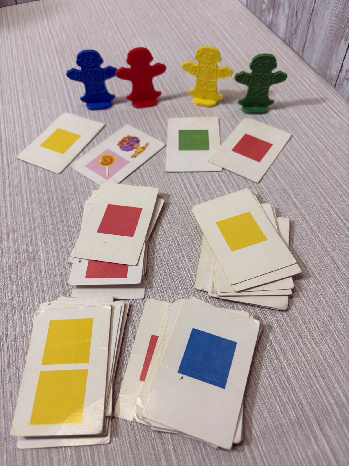 1955 Vintage Candyland Game Pieces 44 Cards Plus 4 People Movers. FREE SHIPPING