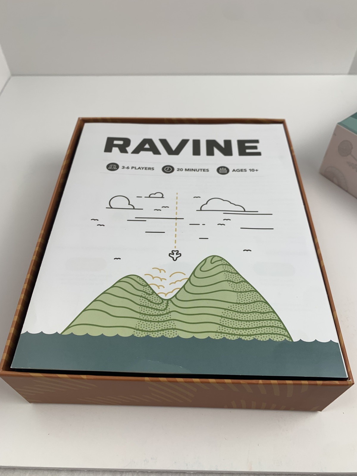 Ravine A Crafty And Cooperative Card Game Stellar Factory New In Box Sealed