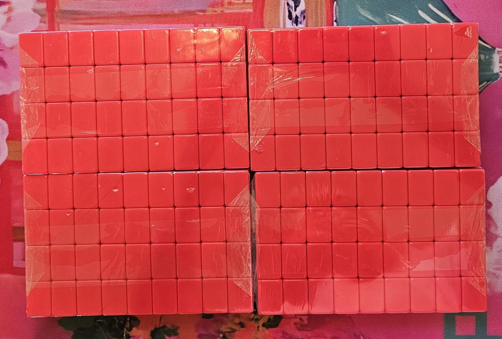 Mahjong Christmas Holiday Travel Set NEW with Racks and Bag