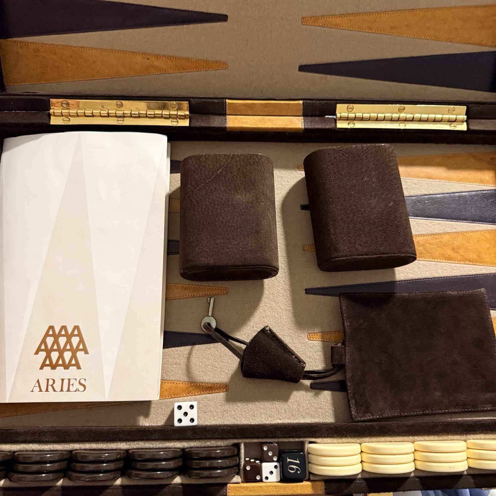 Vintage Aries Mexico Pigskin leather Backgammon Set Case Complete checkers W/Key