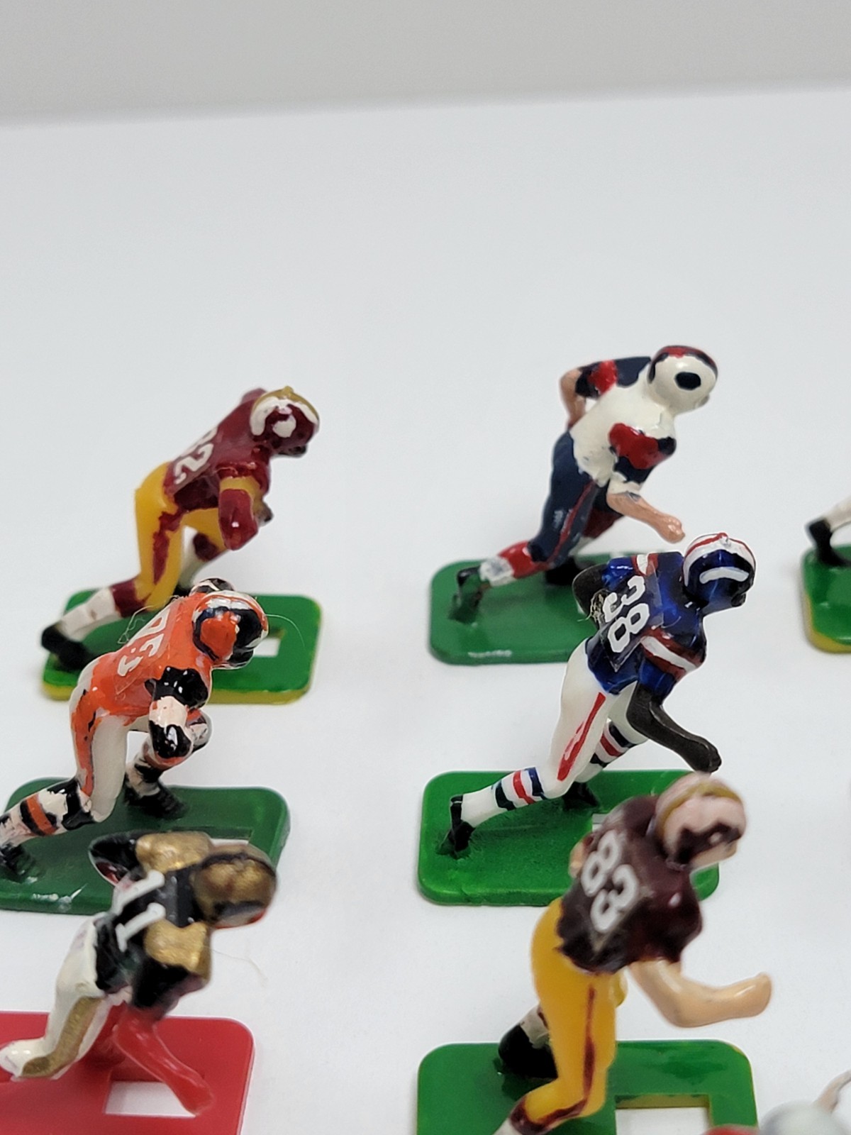 Vintage Tudor Electric Football Game NFL Team Figures Lot Of 24 Mixed