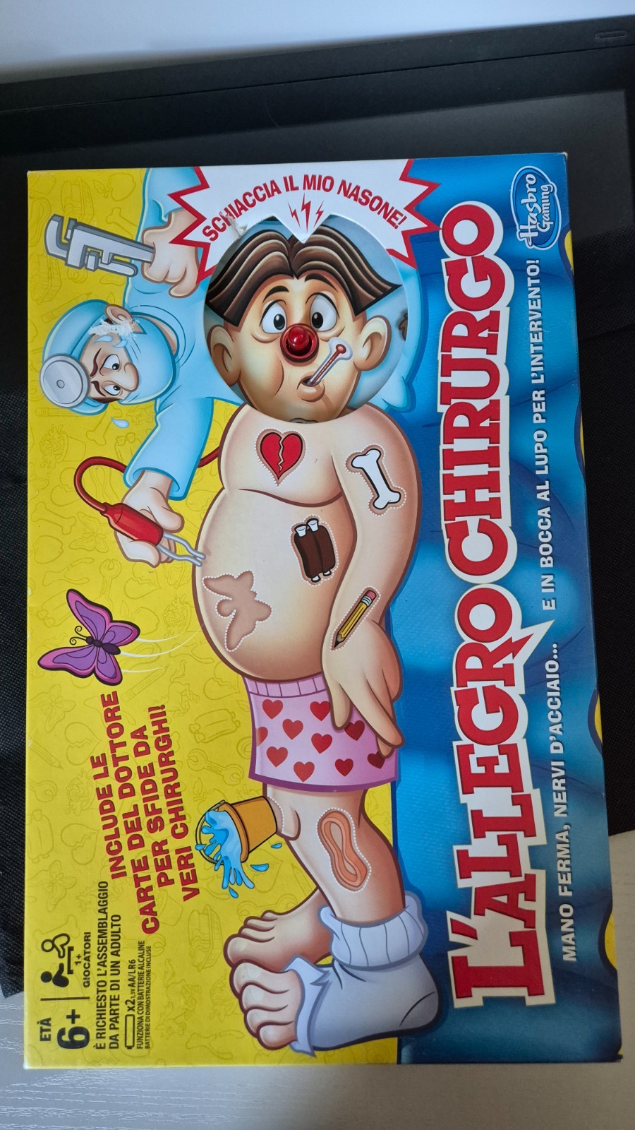 Hasbro B2176456 The Cheerful Surgeon Board Game 1.5V – Multicolor