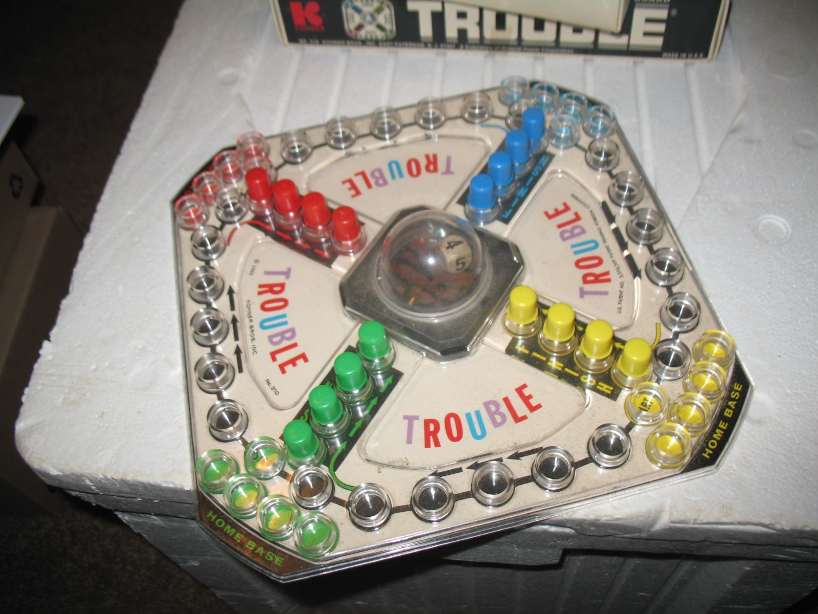 VTG KOHNER BROS BOARD GAME 1965 TROUBLE AGES 8 & UP GOOD USED CONDITION COMPLETE