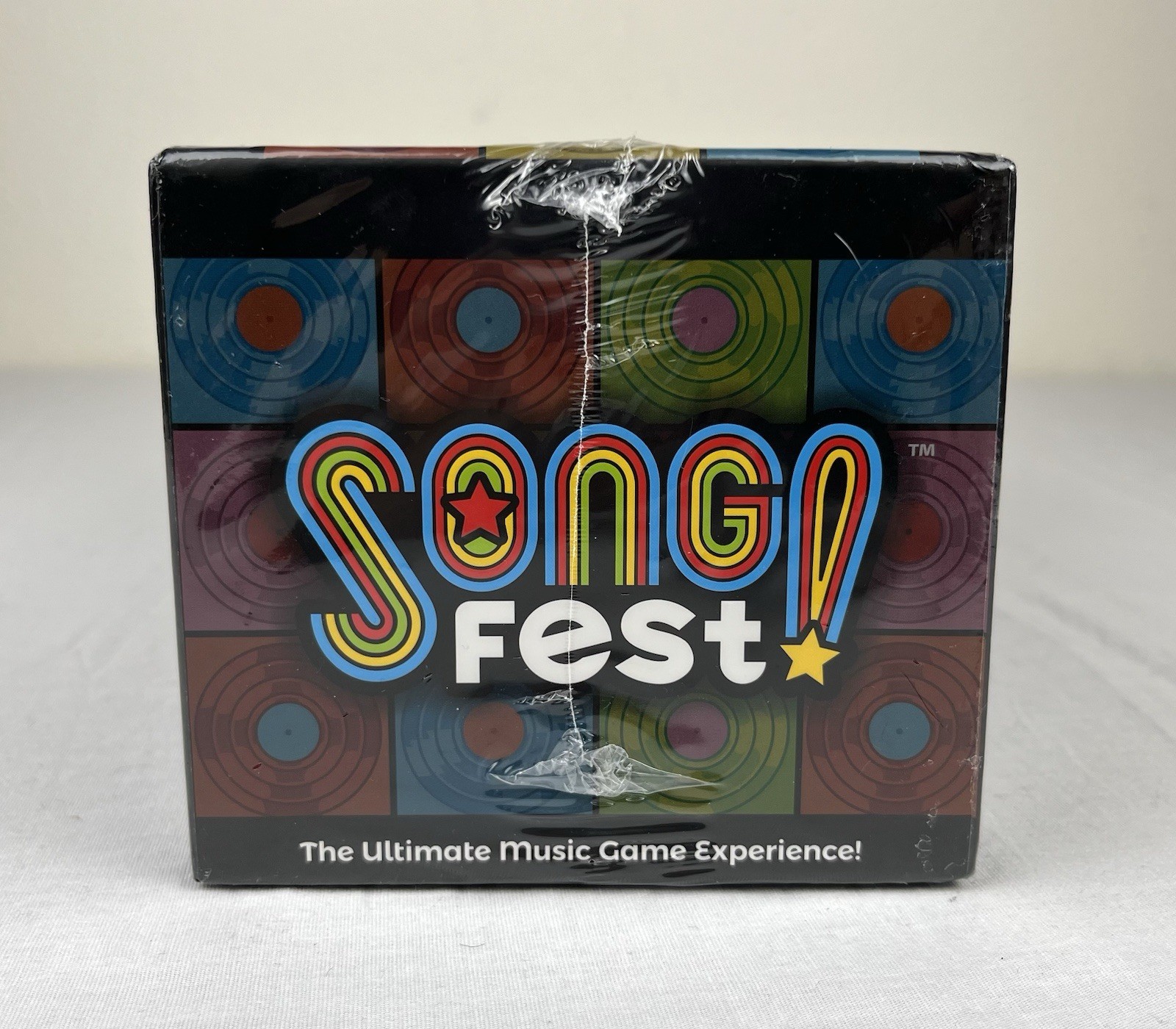 SongFest! The Ultimate Music Game Enhanced 700 Songs 2 To 12 Players New Sealed