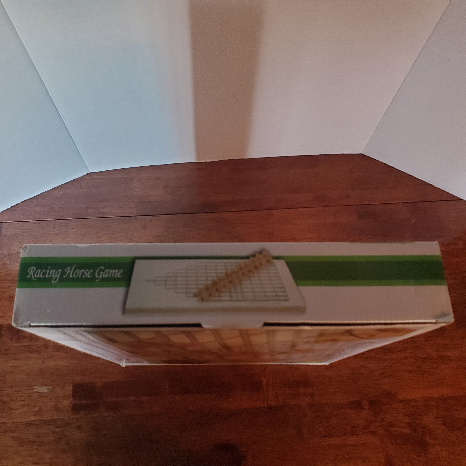 New (Open Box See Pic) CHH The Racing Horse Game Wooden Board NIB Thoroughbred.