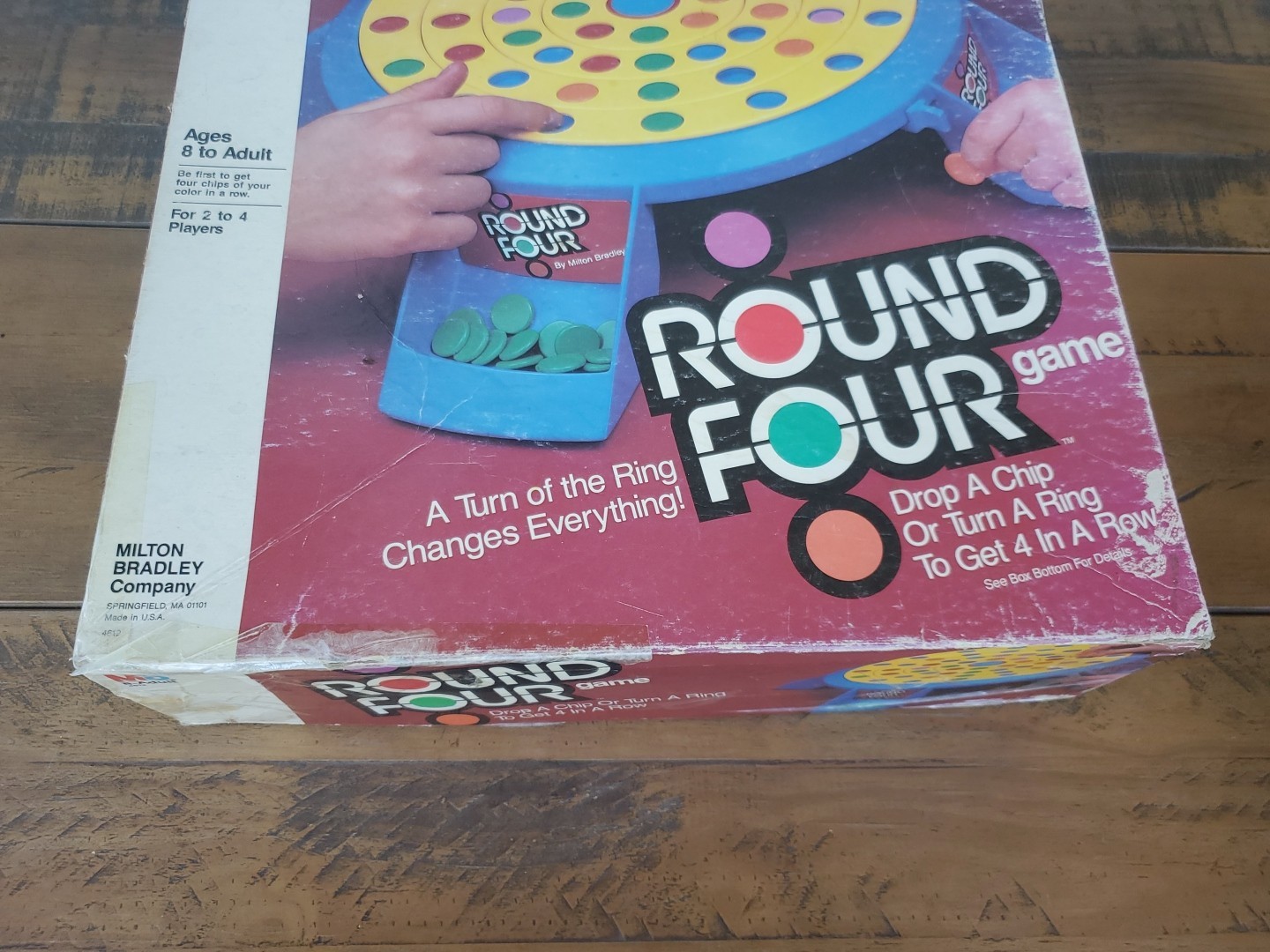 Vintage 1986 Milton Bradley Round Four Game Fun Family Game 2-4 players