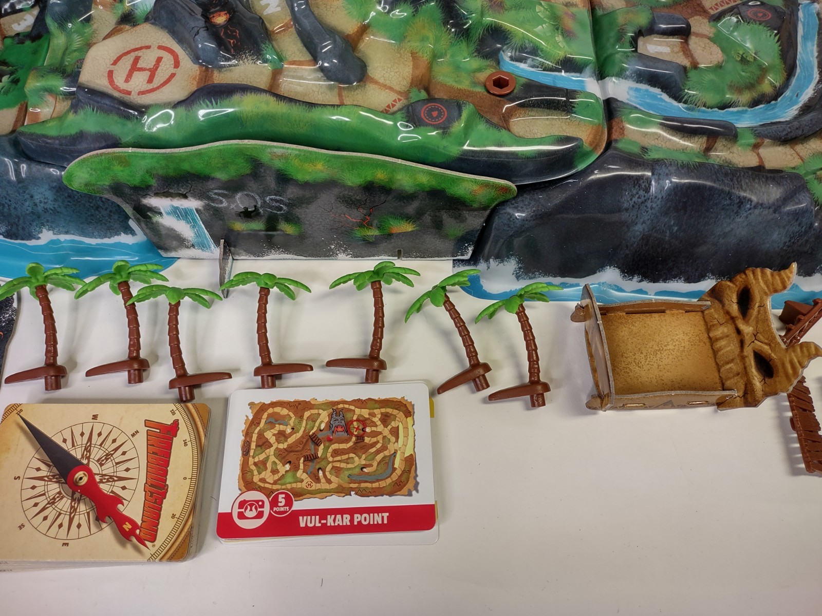 Fireball Island: The Curse of Vul-Kar Board Game, treasure trove,deluxe marbles