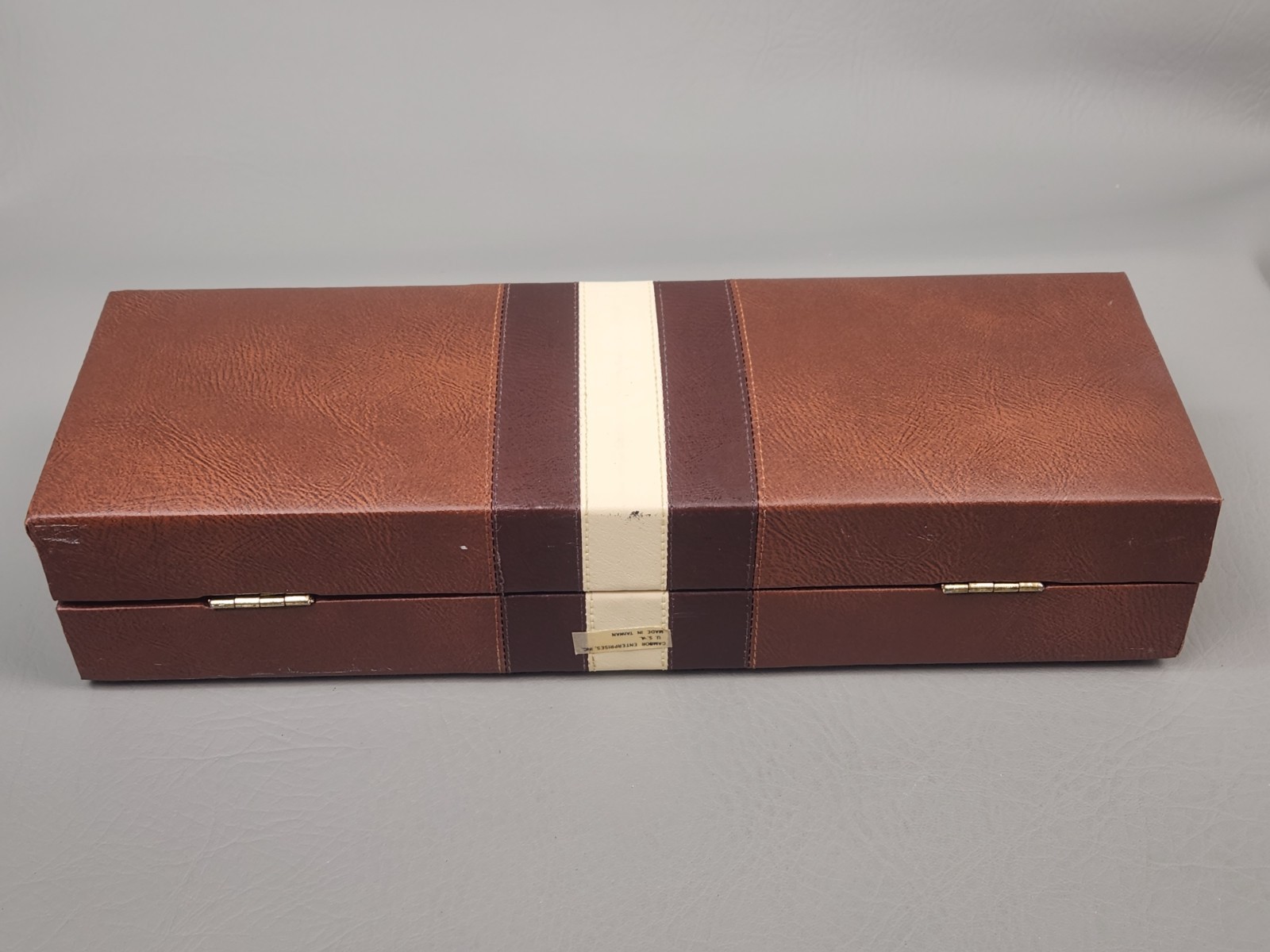 Rummy-Cam Tile Game Set 1970’s Taiwan Leather Case Complete 4 Racks Excellent