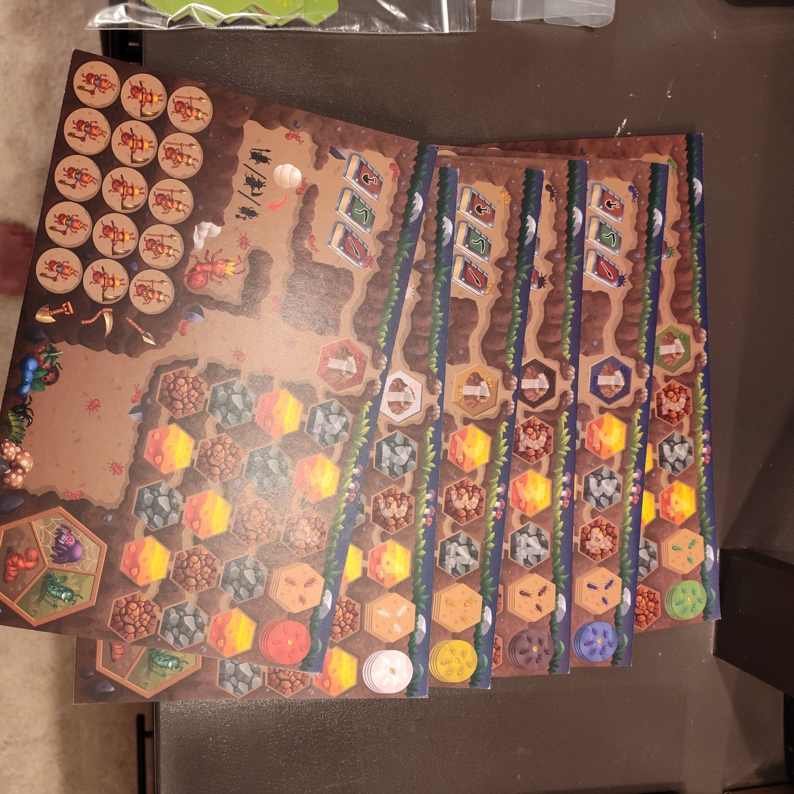 BrilliAnts BOARD GAME – SPHERE GAMES KICKSTARTER EDITION (MAXIME TARDIF)