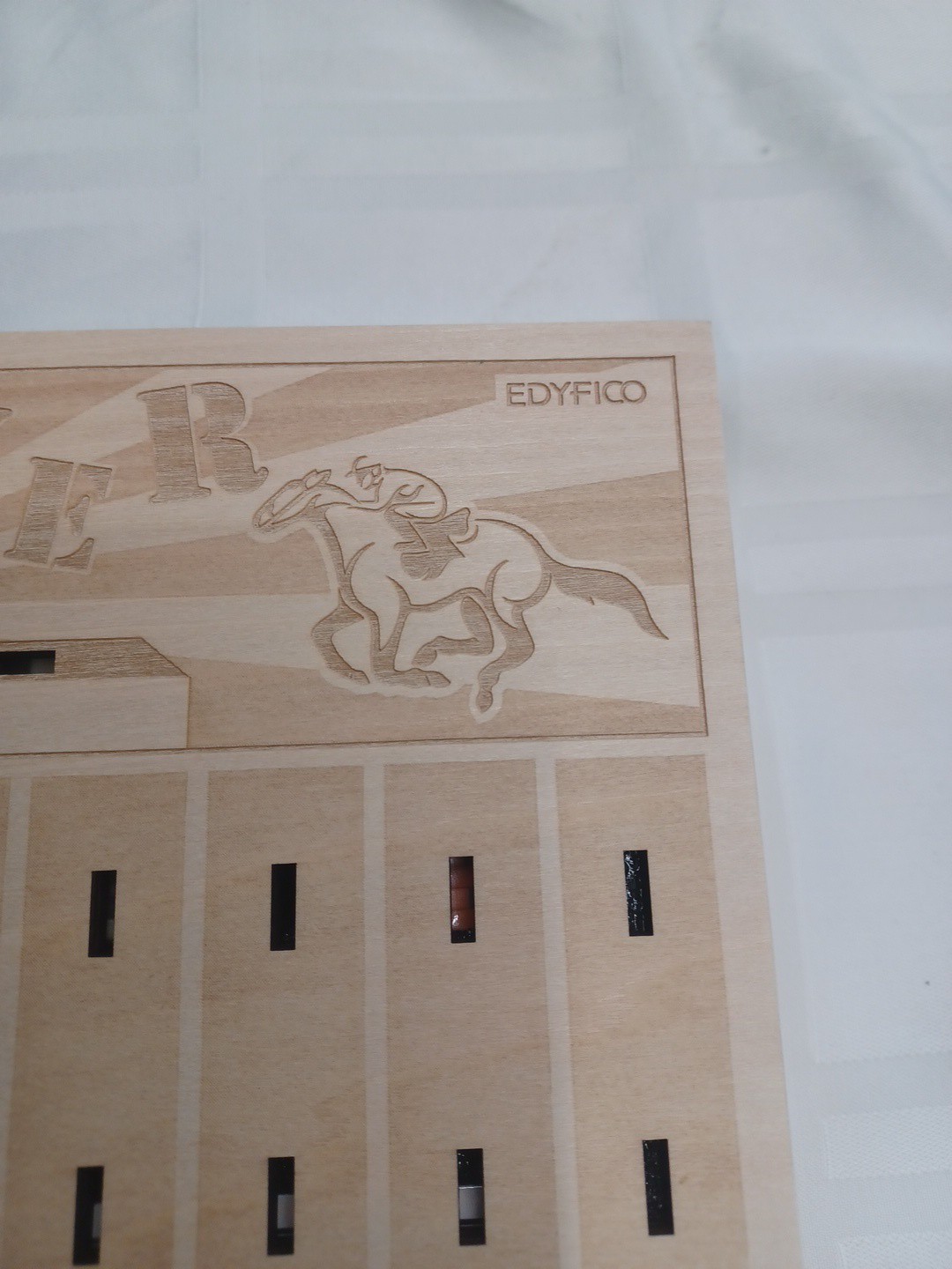 New Open Box Edyfico The Horse Racing Game Wooden Set Game Board – Case