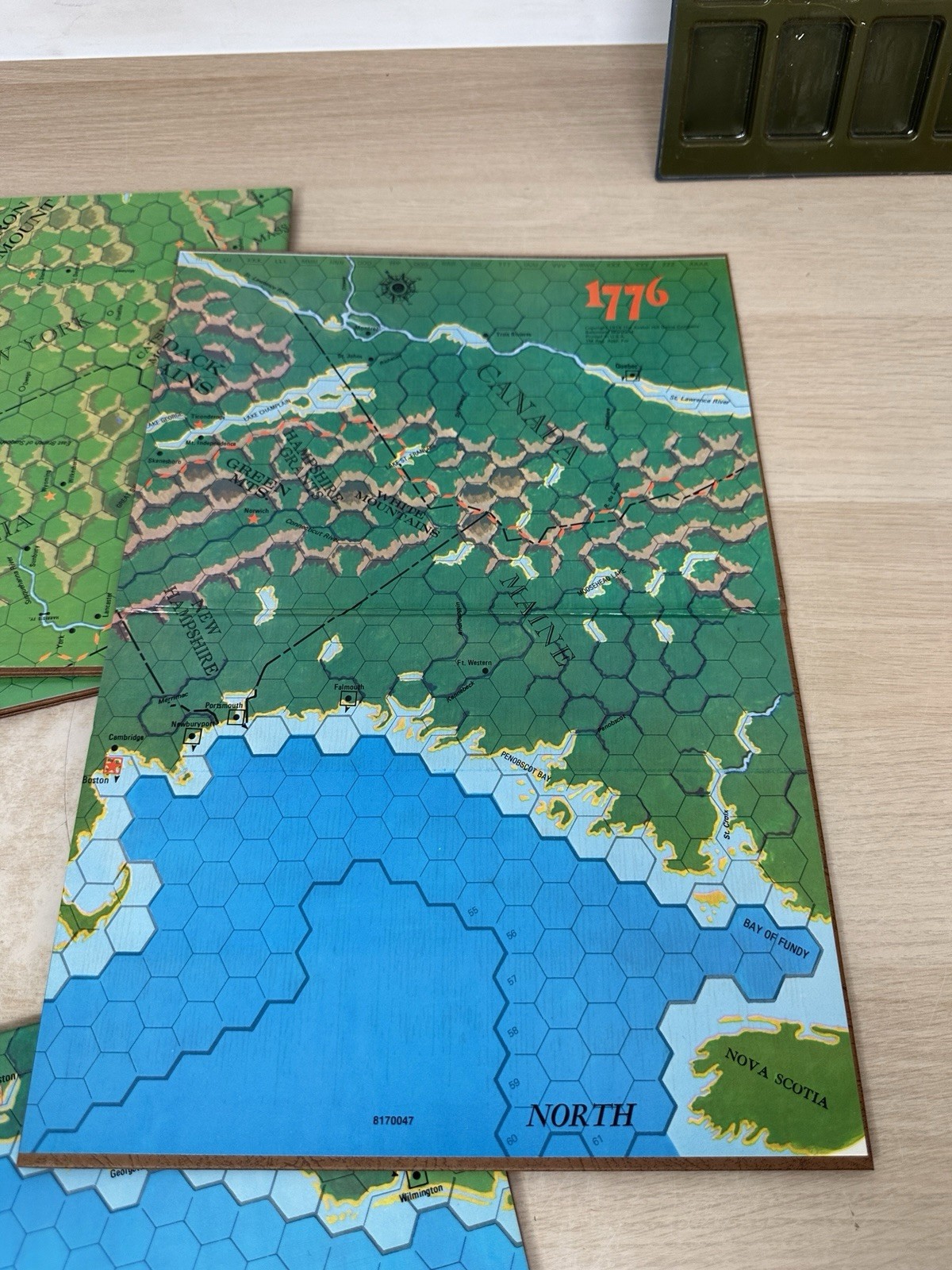 1776 Avalon Hill Game of the American Revolutionary War 1974 UNPUNCHED, UNPLAYED