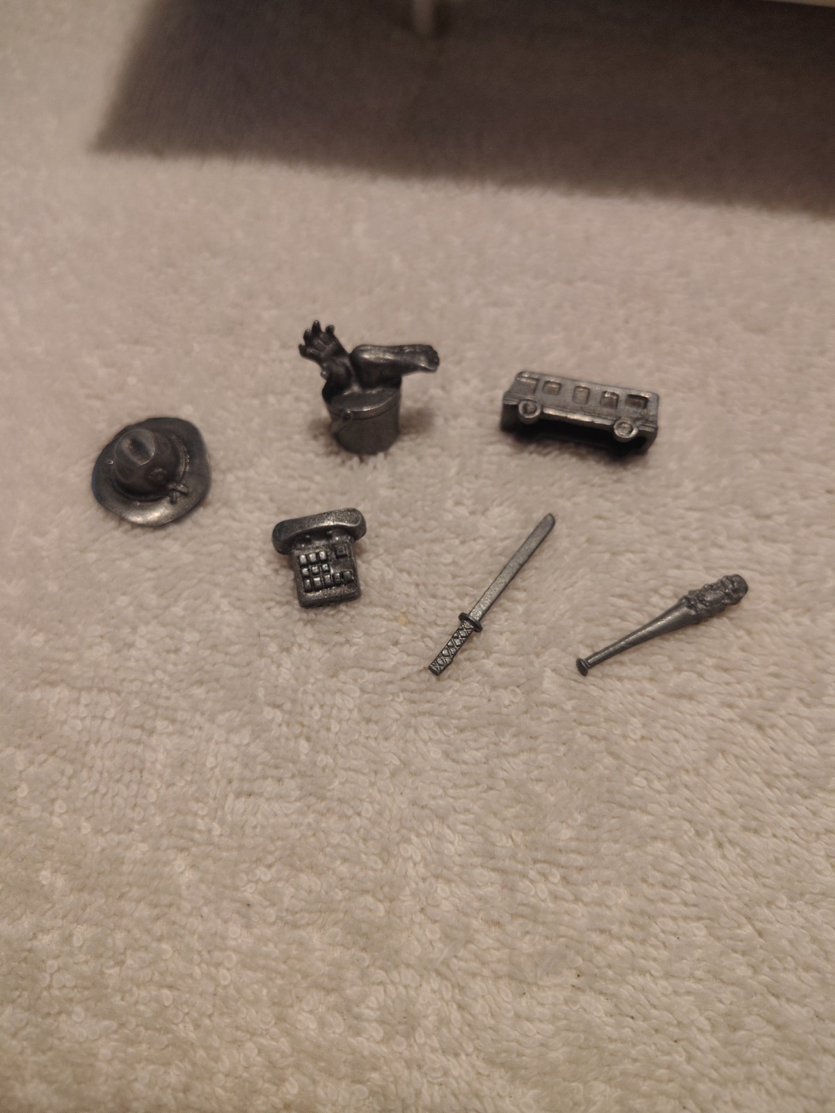 2013 Monopoly ~ Walking Dead Survival Edition ~ Replacement Parts ~ 6 x Tokens