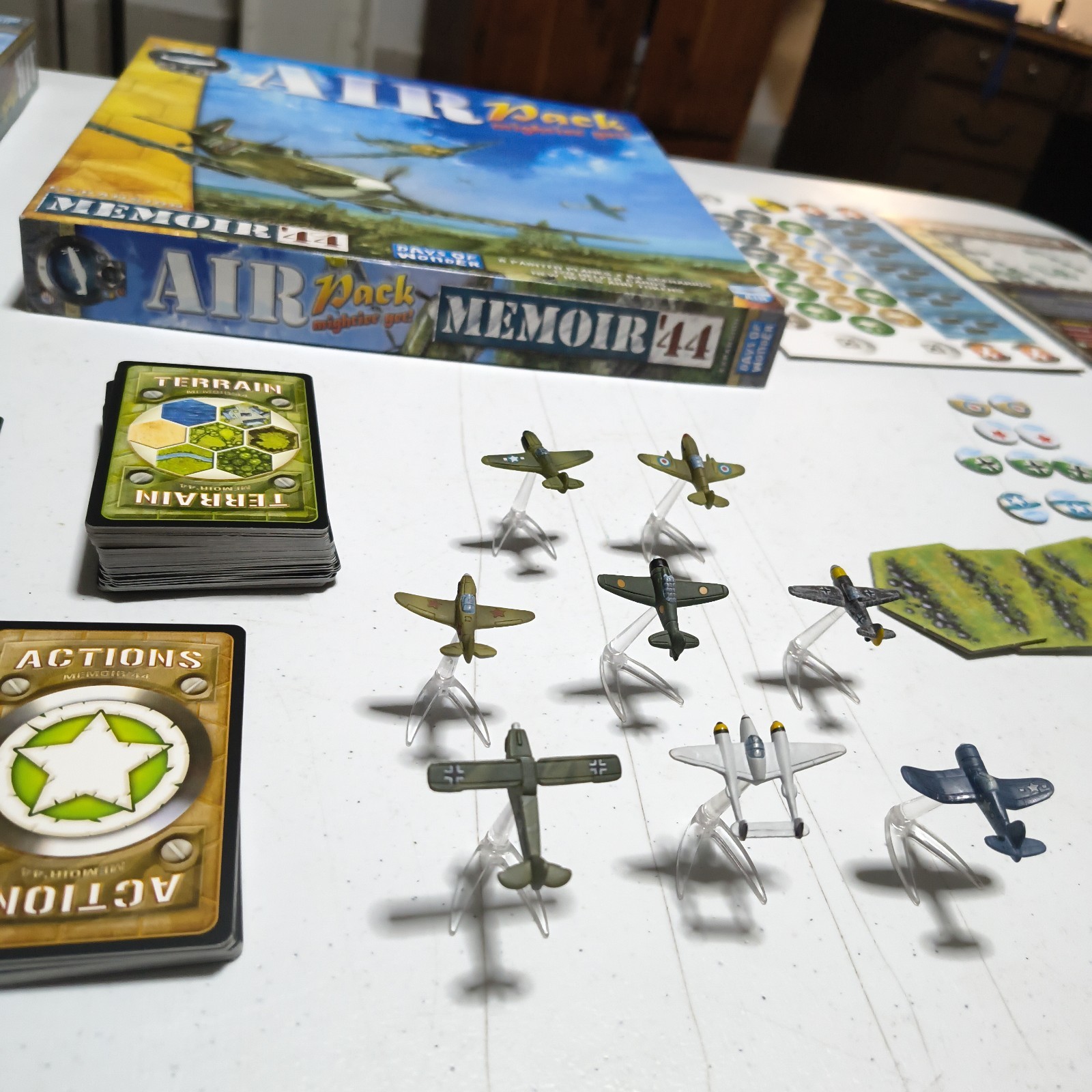 Memoir ’44 Air Pack 1st Edition Days of Wonder 2007 Miniature WW2 War Planes