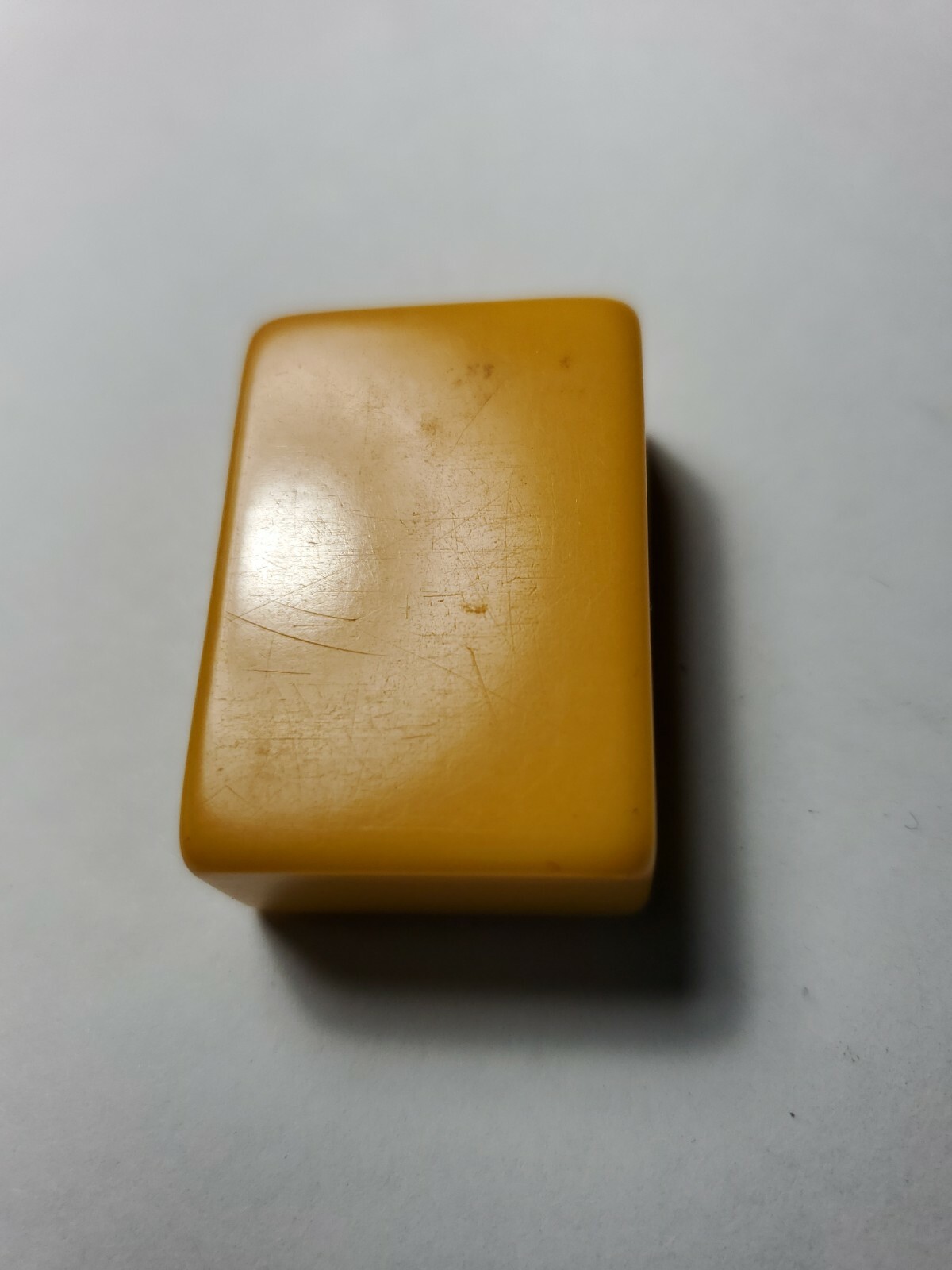 VINTAGE MAH JONG TILES CHINESE BAKELITE 1 1/4″ tall 7/8″ wide 1/2″ thick