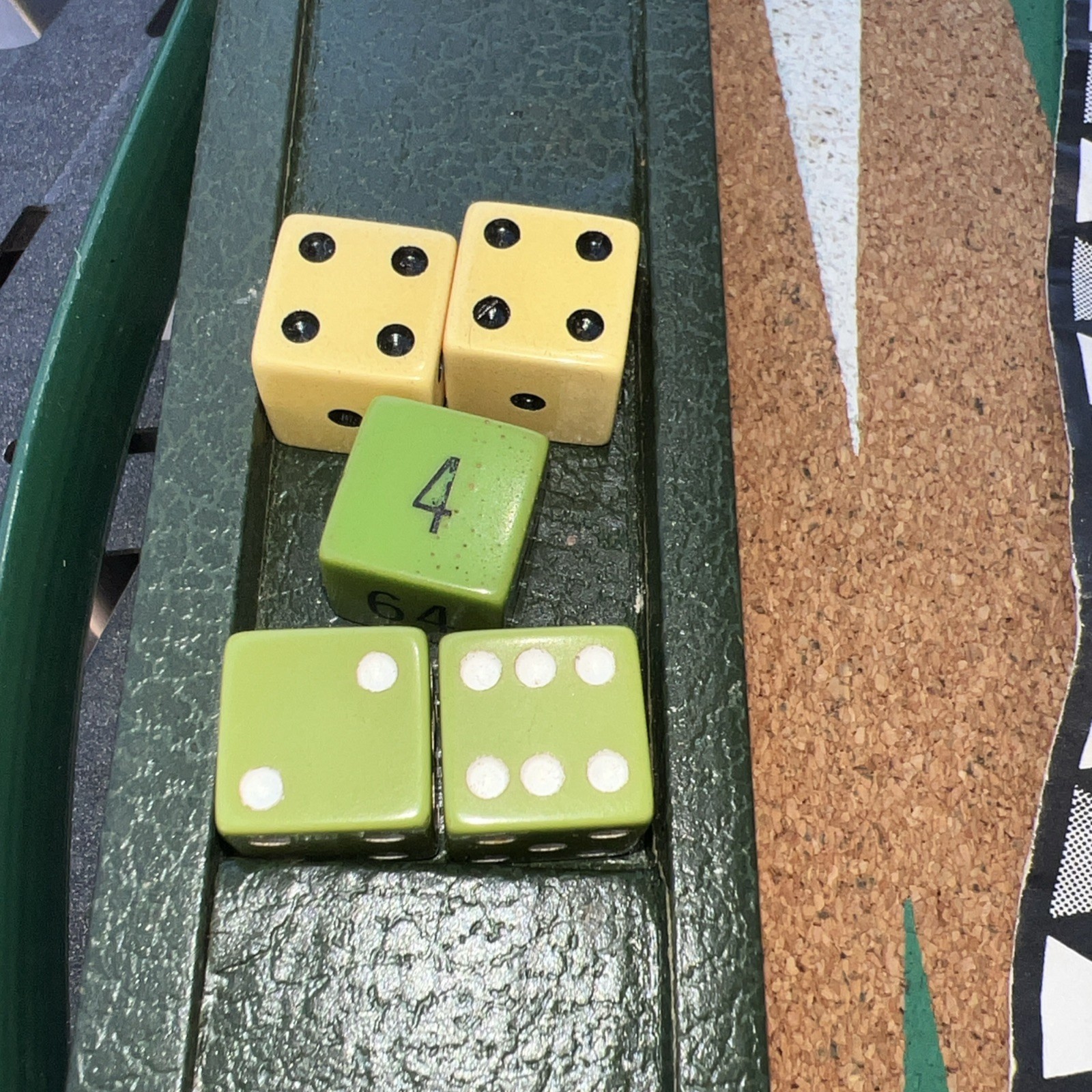 Vintage All-Mart Backgammon Set Bakelite/Catalin Green Swirl – Case Cork Board